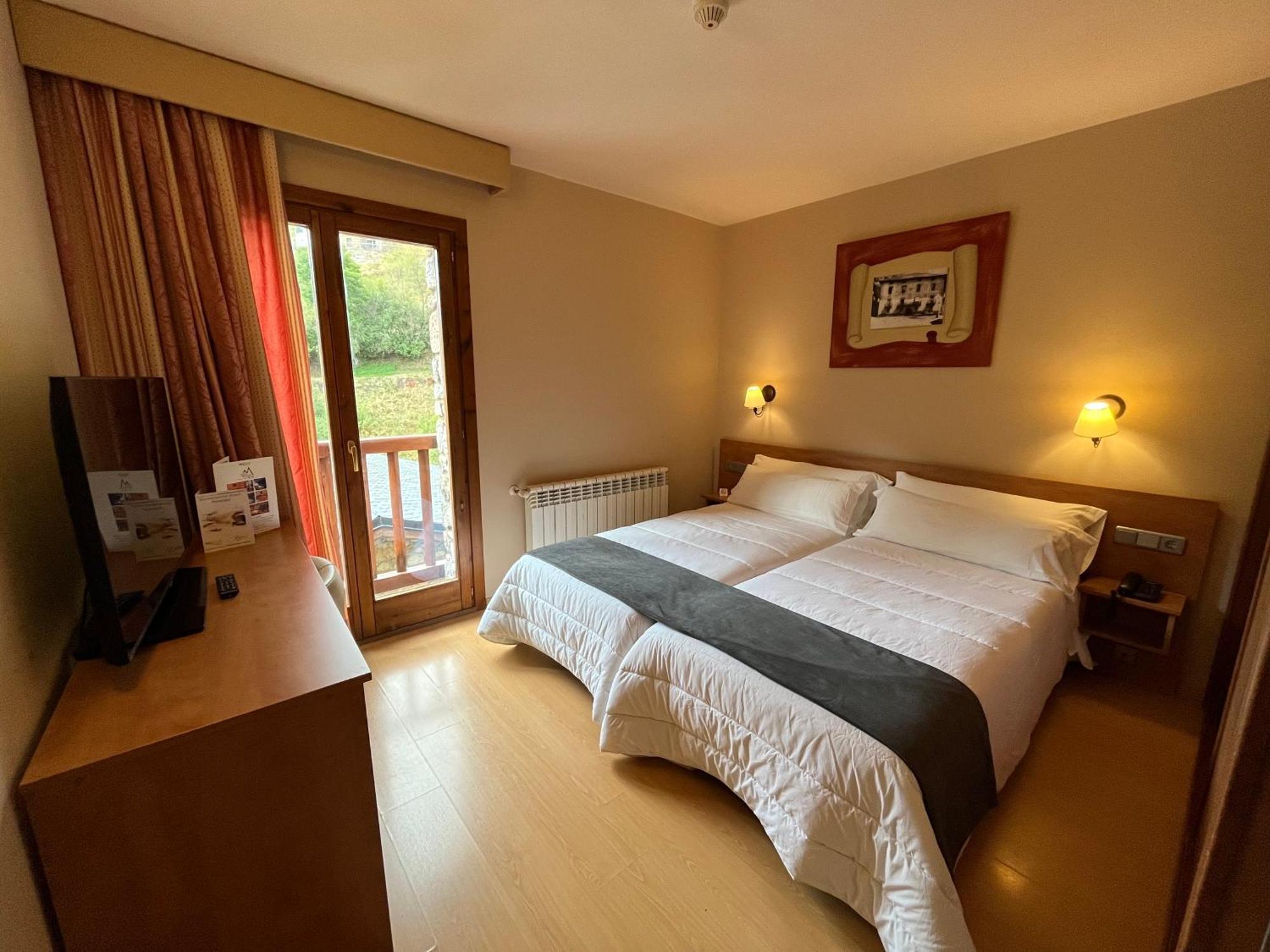 Wuau! Hotel Segle XX Ransol Eksteriør bilde